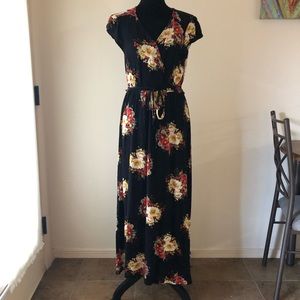 Gilli Maxi Dress
